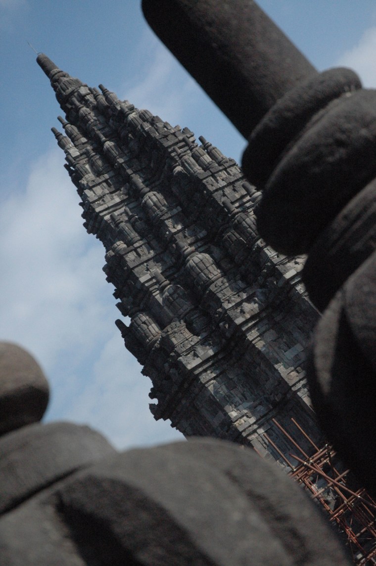 tumblr_kxgbqcKPUw1qapnuio1_1280